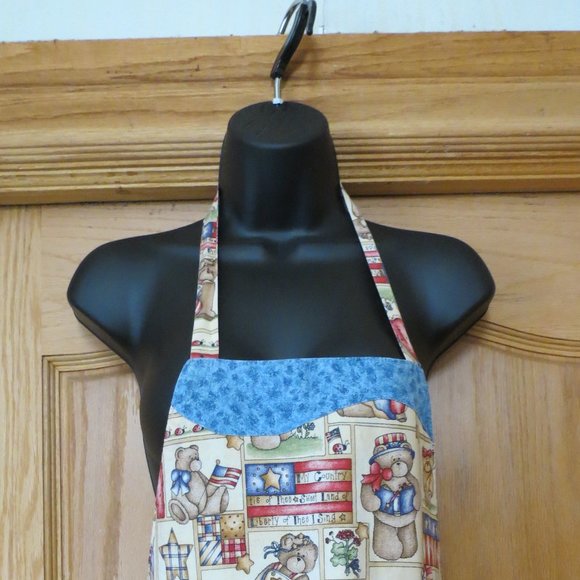 Patriotic Bear 2 in 1 Reversible Apron - Picture 8 of 12